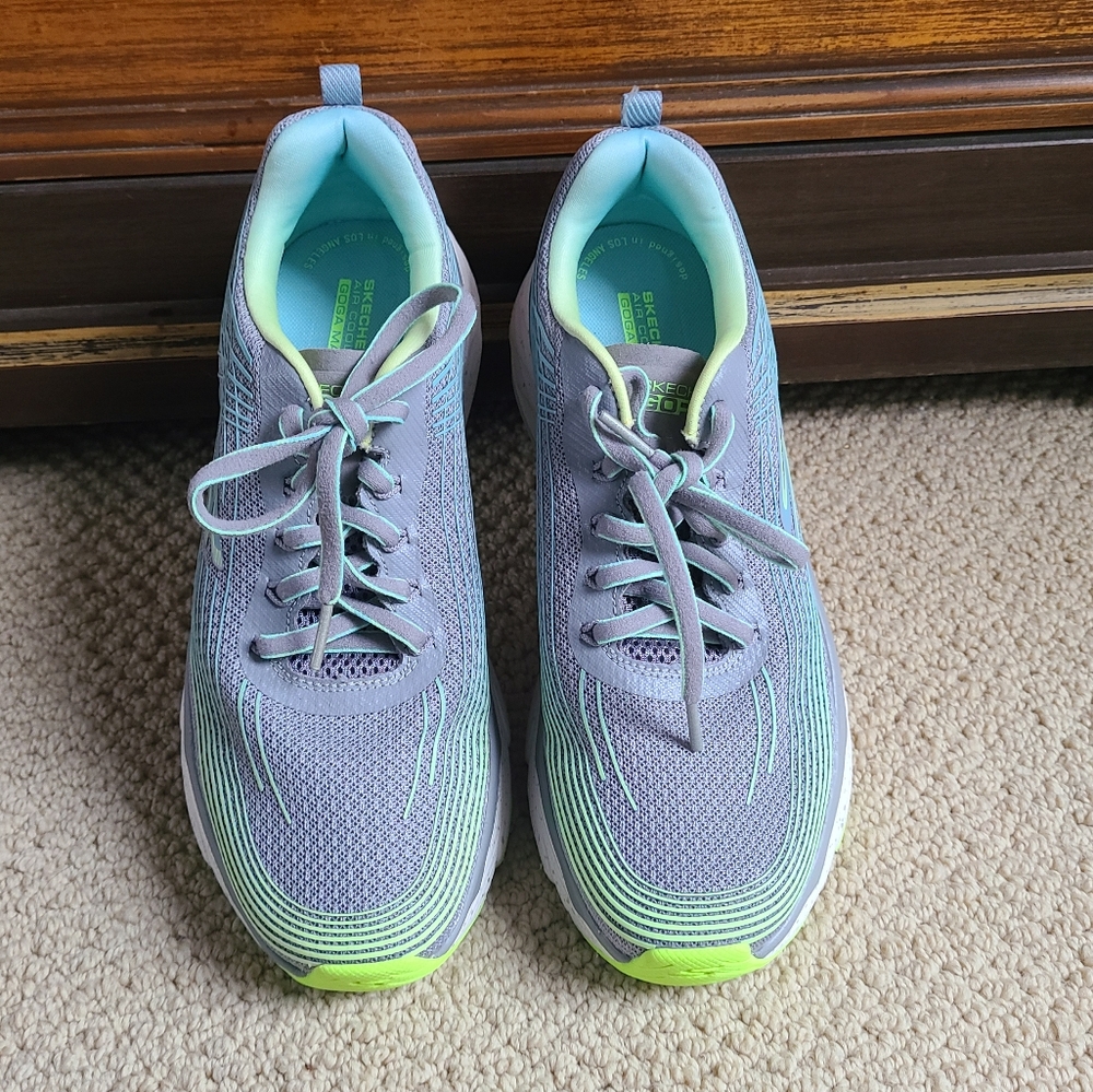 Skechers Air Cooled Goga Mat Ladies Sneakers